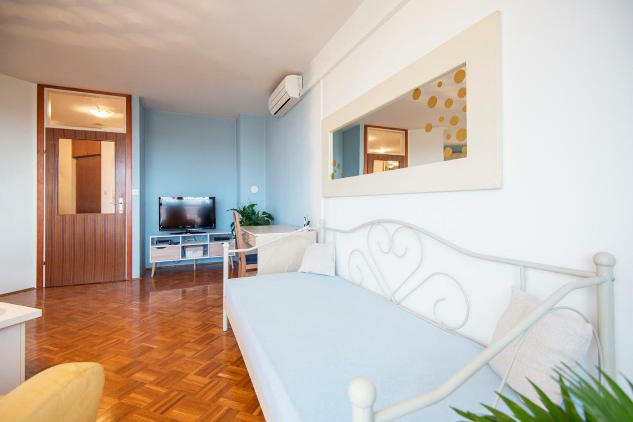 Martha Apartmán *